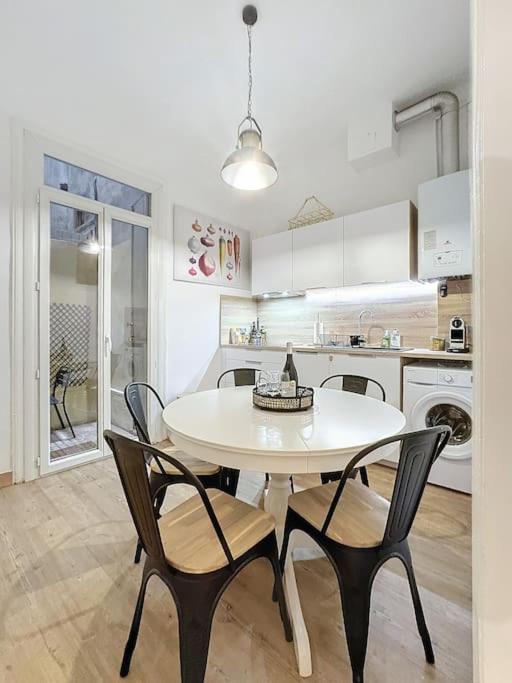 Nouveau - Appartement 100M2 Avec Terrasse A 1 Min De La Place De La Comedie Montpellier Eksteriør bilde